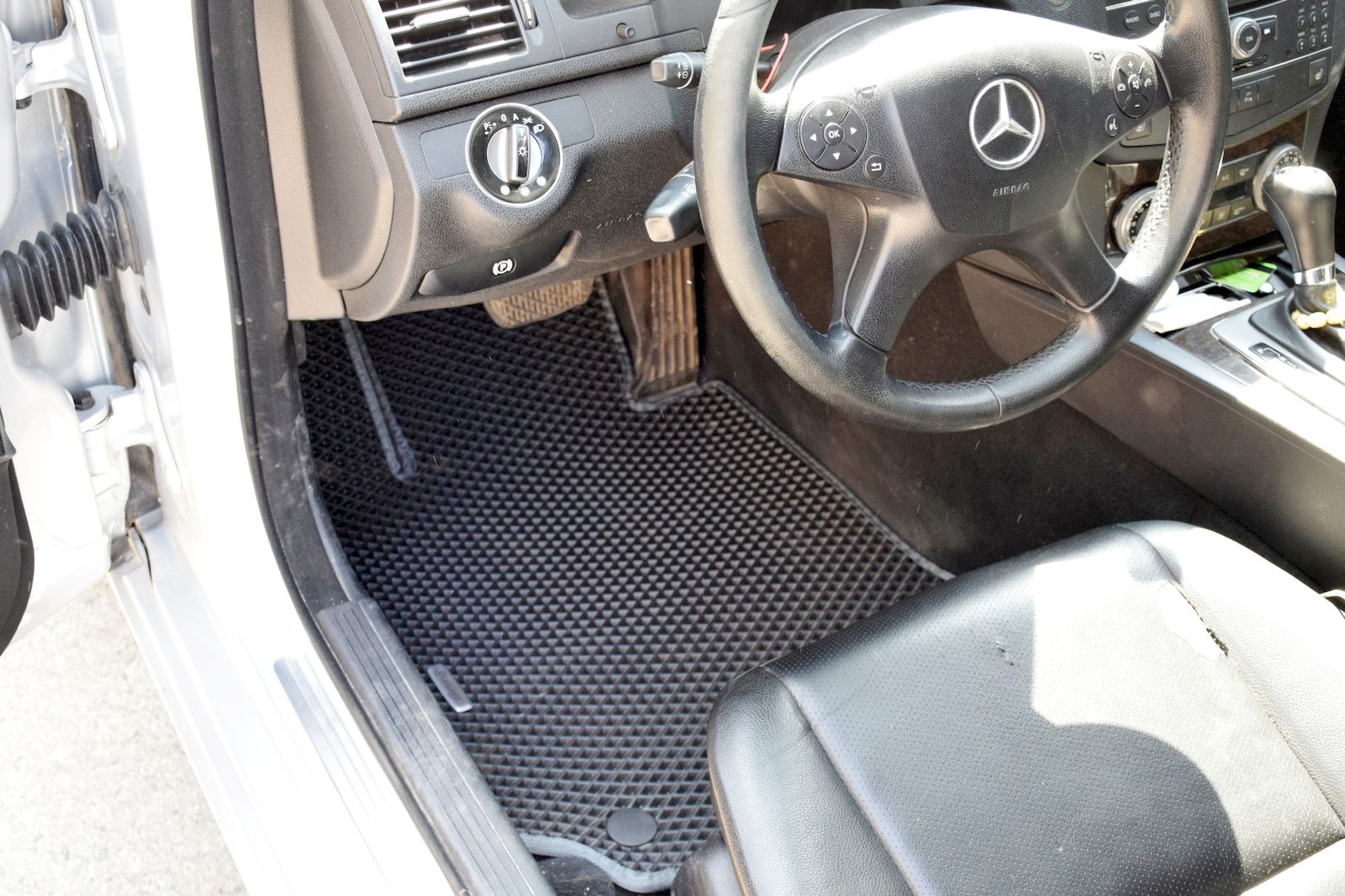 EVA автоковрики для Mercedes C-class S204 2011-2014 универсал рестайлинг — _DSC0028 resized